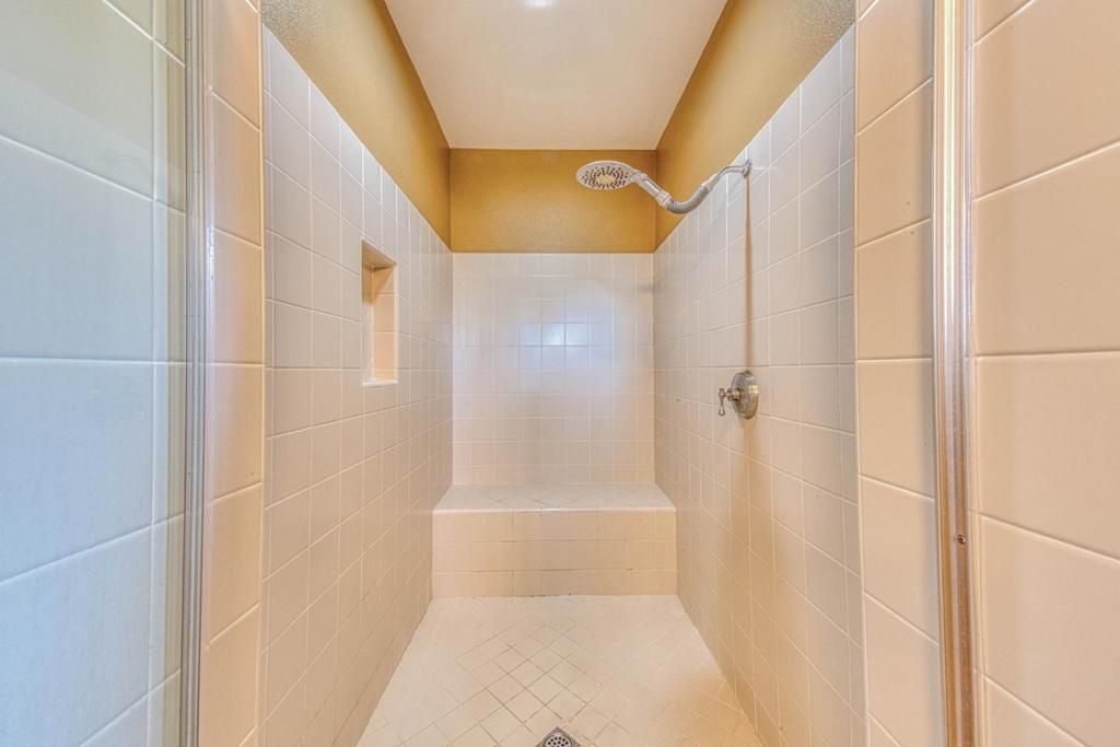 Image 33 of property listing at 7271 Eagle Ridge Drive, Gilroy, CA 95020