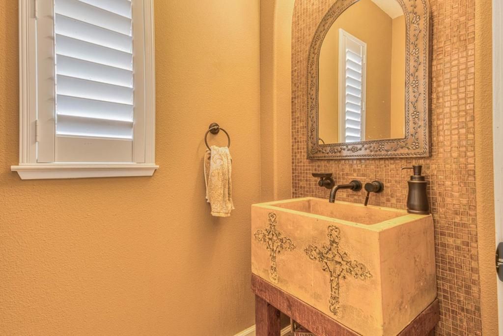 Image 43 of property listing at 7271 Eagle Ridge Drive, Gilroy, CA 95020