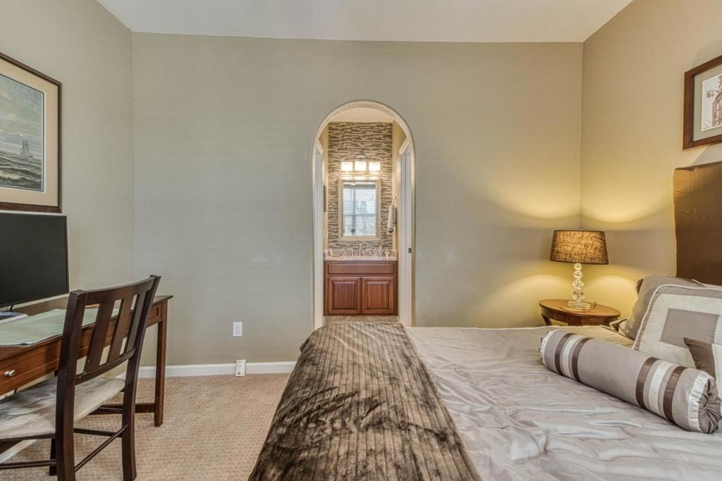 Image 50 of property listing at 7271 Eagle Ridge Drive, Gilroy, CA 95020