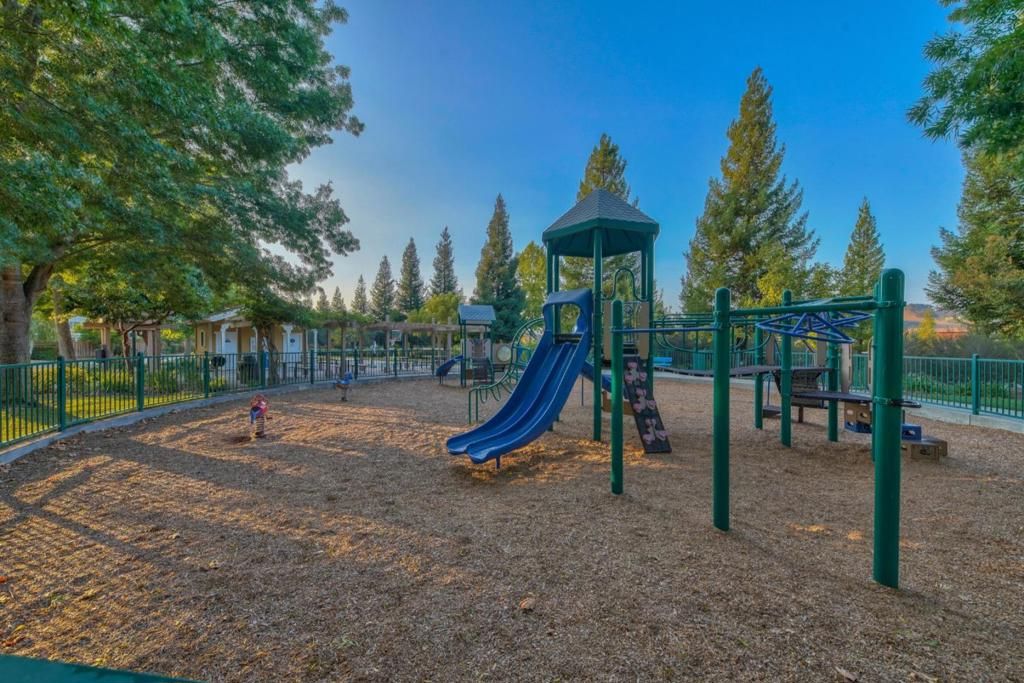 Image 56 of property listing at 7271 Eagle Ridge Drive, Gilroy, CA 95020