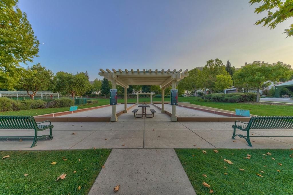 Image 59 of property listing at 7271 Eagle Ridge Drive, Gilroy, CA 95020