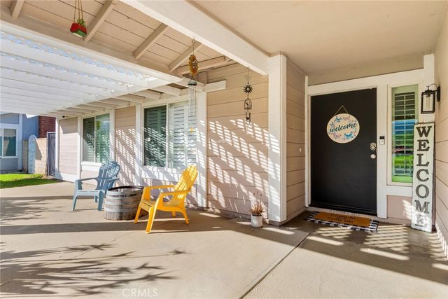 701 W Crestview Street, Corona, CA 92882