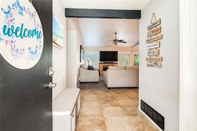 701 W Crestview Street, Corona, CA 92882