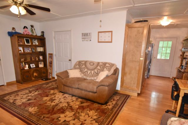 2736 Riverview Drive, Malvern, AR 72104