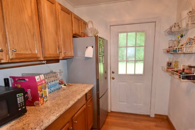 2736 Riverview Drive, Malvern, AR 72104