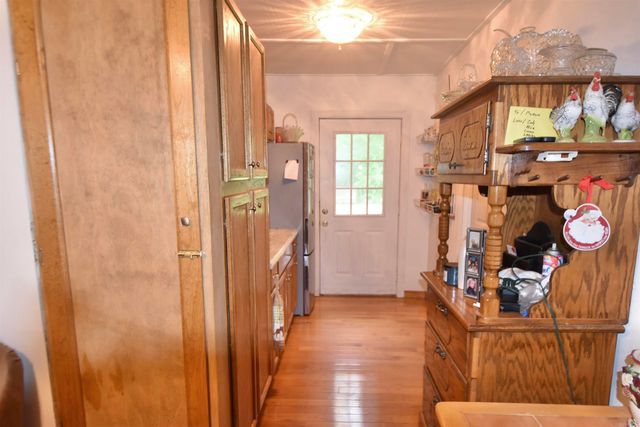 2736 Riverview Drive, Malvern, AR 72104