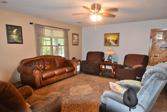 2736 Riverview Drive, Malvern, AR 72104