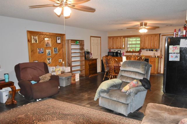 2736 Riverview Drive, Malvern, AR 72104
