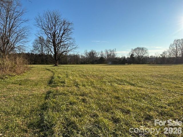 000 Old Georgia Road, Statesville, NC 28625