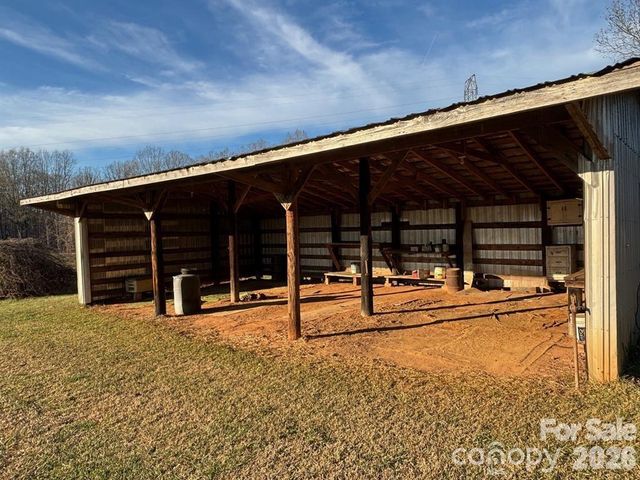 000 Old Georgia Road, Statesville, NC 28625