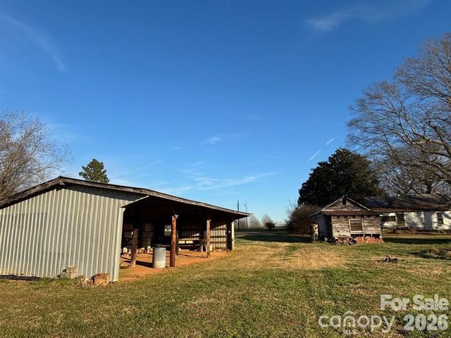 000 Old Georgia Road, Statesville, NC 28625