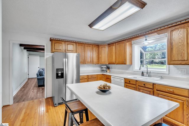 241 Rector Road, Inman, SC 29349