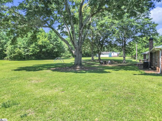 241 Rector Road, Inman, SC 29349