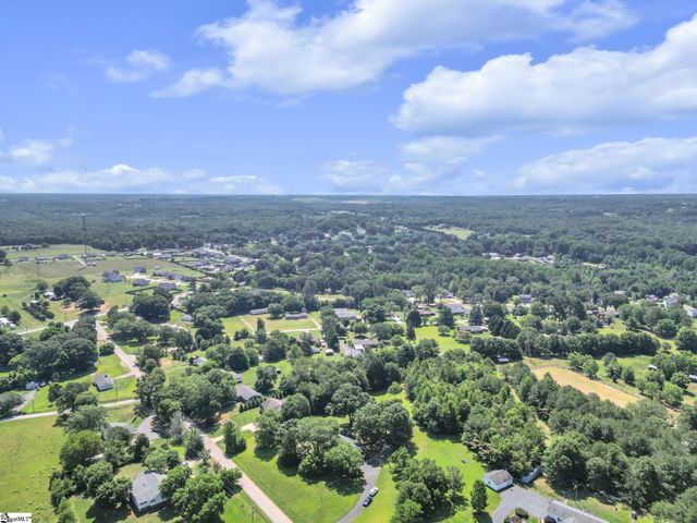 241 Rector Road, Inman, SC 29349
