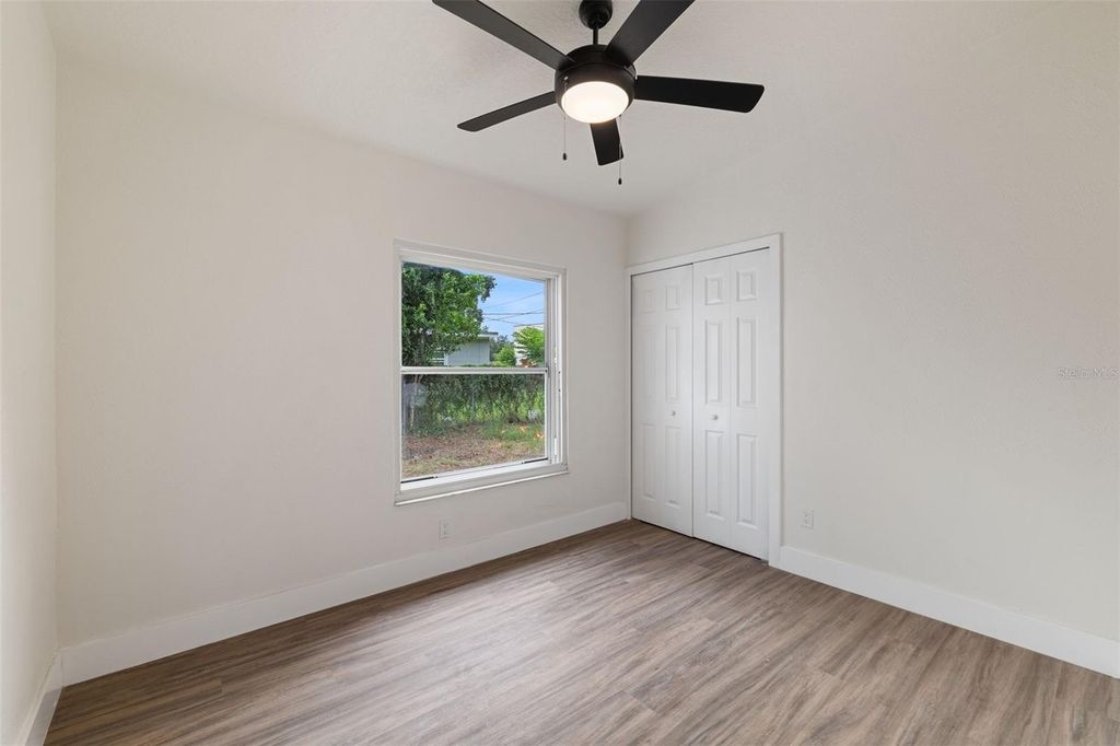 Image 19 of property listing at 4431 SOUTHMORE DRIVE, Orlando, FL 32812