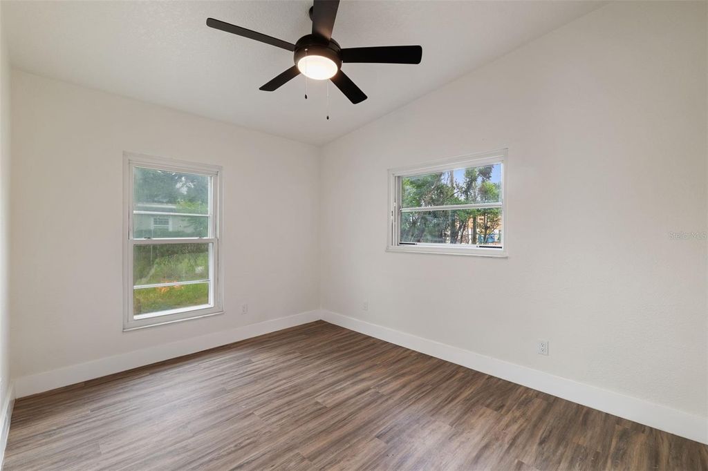 Image 20 of property listing at 4431 SOUTHMORE DRIVE, Orlando, FL 32812