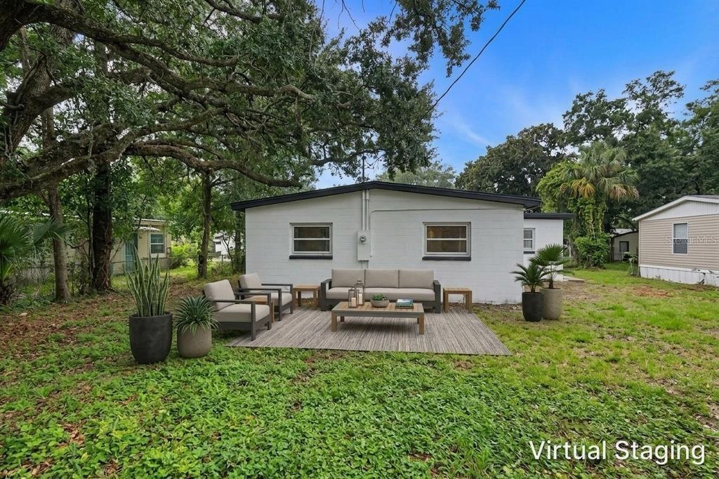 Image 28 of property listing at 4431 SOUTHMORE DRIVE, Orlando, FL 32812