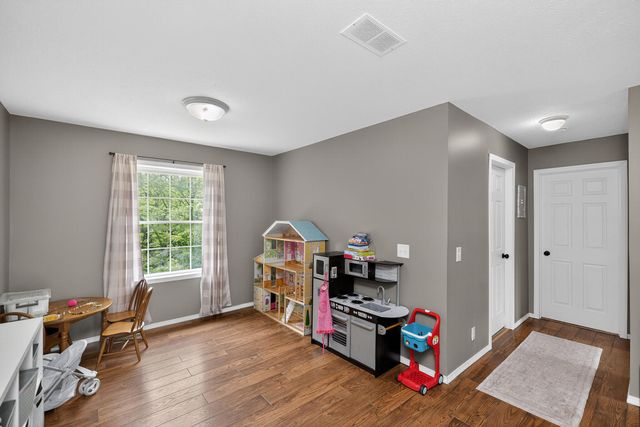 13021 US-12, White Pigeon, MI 49099