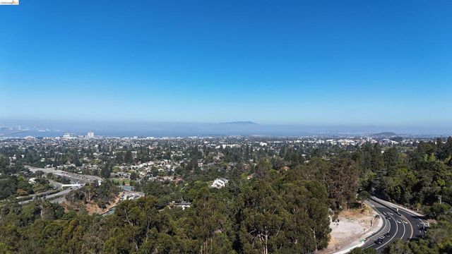 8 Hiller Dr., Oakland, CA 94618