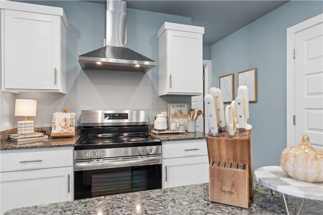 877 N Rupple Road 131, Fayetteville, AR 72704