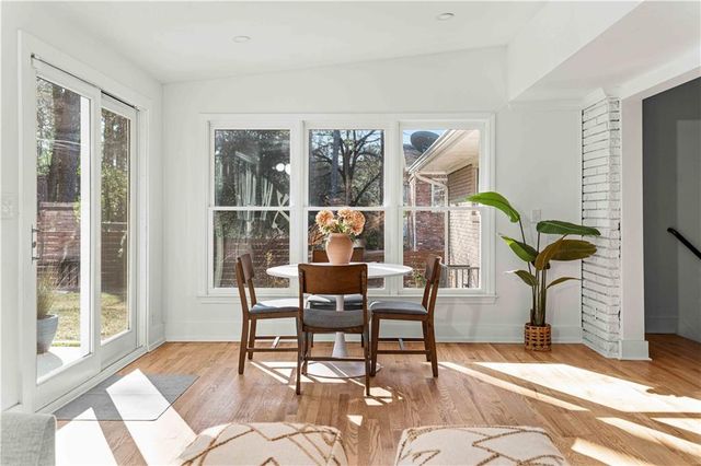 2576 River Oak Drive, Decatur, GA 30033