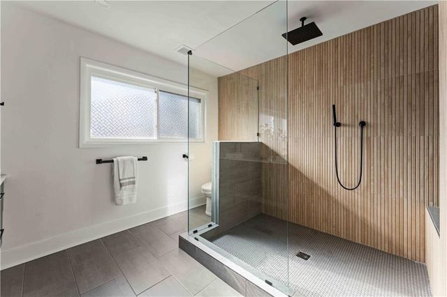 2576 River Oak Drive, Decatur, GA 30033