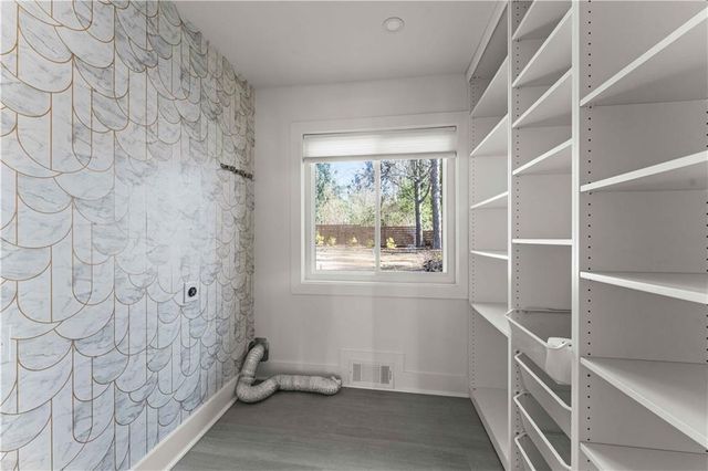 2576 River Oak Drive, Decatur, GA 30033