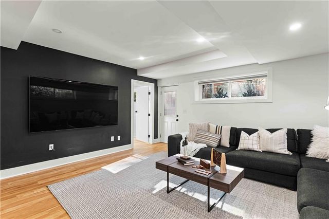 2576 River Oak Drive, Decatur, GA 30033