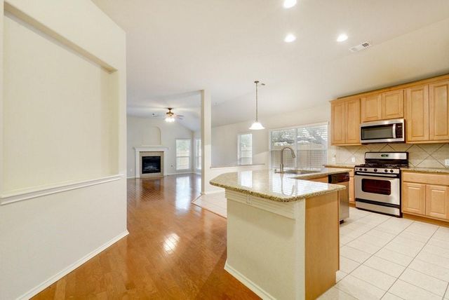 10800 Split Stone WAY, Austin, TX 78739