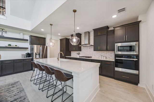 5134 Albany Shores Lane, Fulshear, TX 77441
