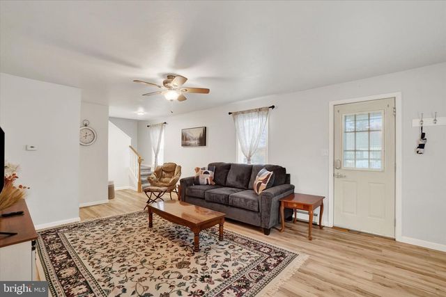 21 OAK ST, York, PA 17402