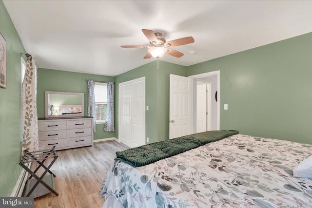 21 OAK ST, York, PA 17402