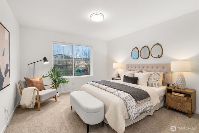 3201 219th Avenue E, Lake Tapps, WA 98391