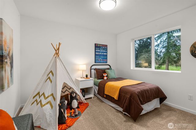 3201 219th Avenue E, Lake Tapps, WA 98391