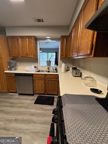 4949 Penscot Way, Stone Mountain, GA 30088