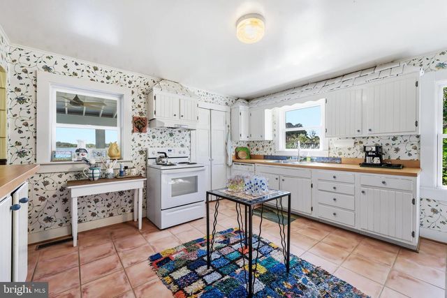 6355 BOZMAN NEAVITT, Neavitt, MD 21652