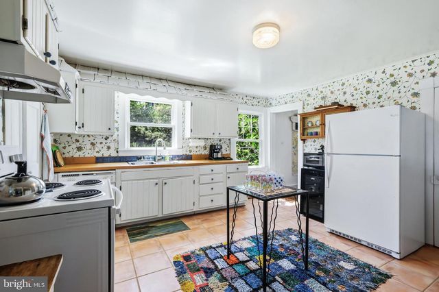 6355 BOZMAN NEAVITT, Neavitt, MD 21652
