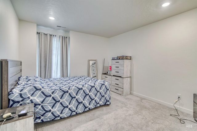 4393 Redwater, Meridian, ID 83642