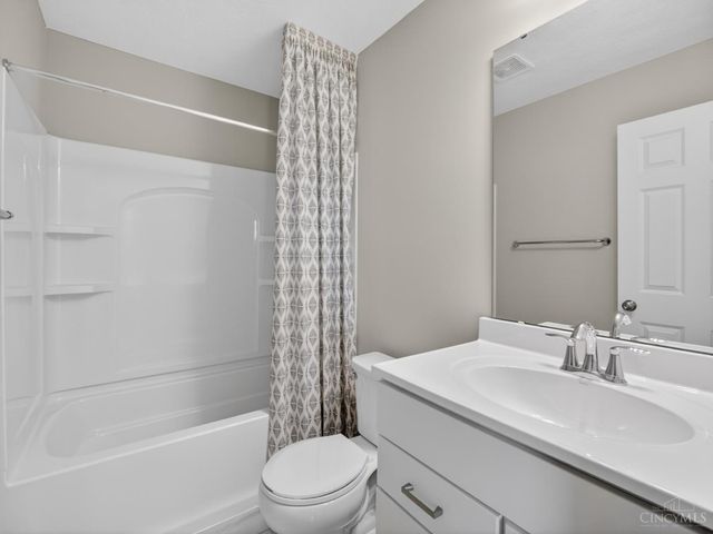 5467 Pacific Crest Lane, Fairfield Twp, OH 45011