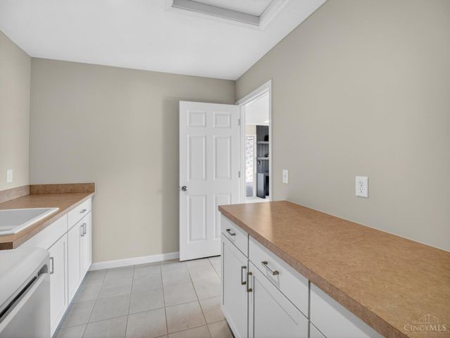 5467 Pacific Crest Lane, Fairfield Twp, OH 45011