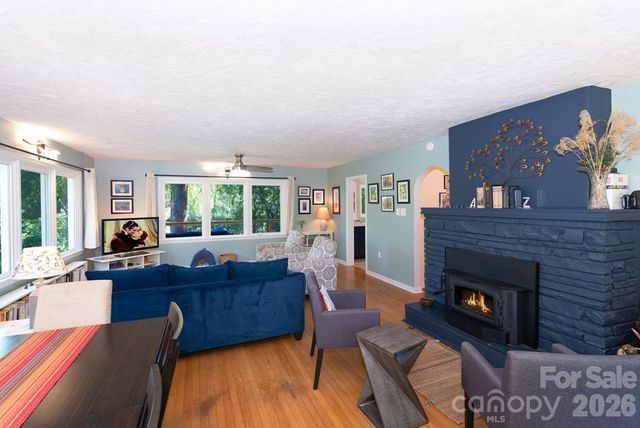 249 Gudger Hill Road, Cullowhee, NC 28723