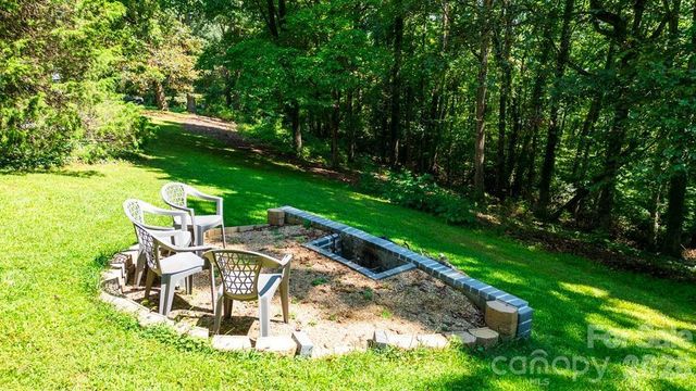 249 Gudger Hill Road, Cullowhee, NC 28723