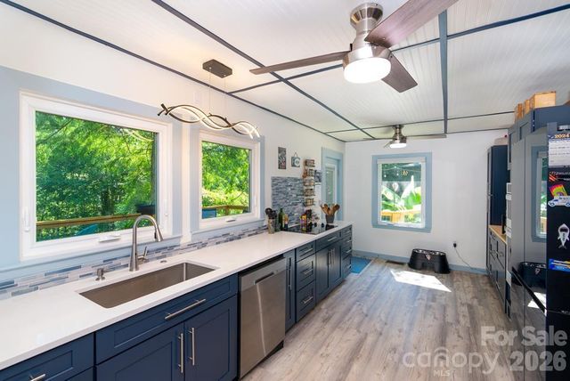 249 Gudger Hill Road, Cullowhee, NC 28723