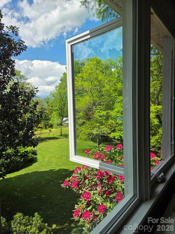 249 Gudger Hill Road, Cullowhee, NC 28723