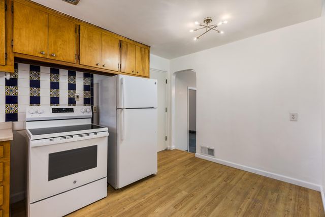 445 Graceland Drive SE, Albuquerque, NM 87108