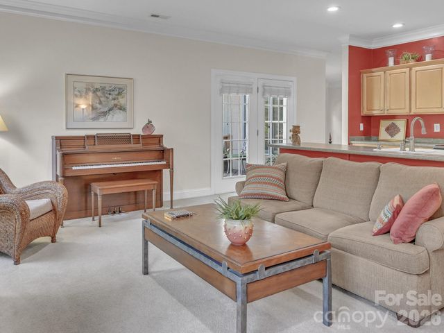 18 Boddington Court, Asheville, NC 28803
