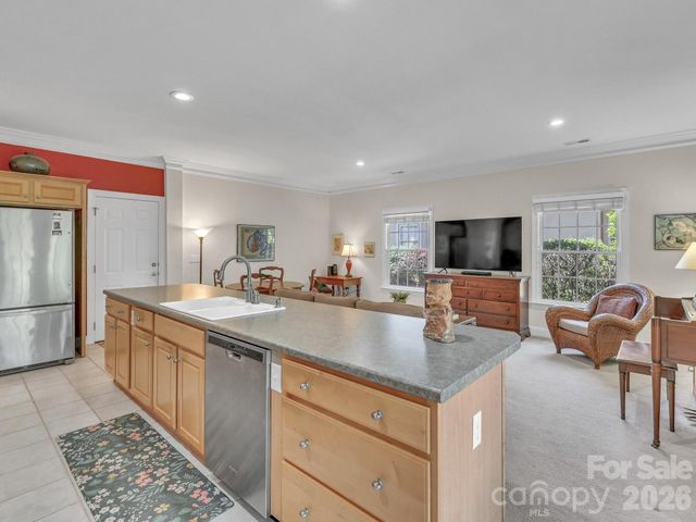 18 Boddington Court, Asheville, NC 28803
