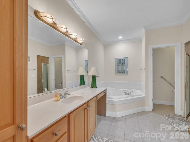 18 Boddington Court, Asheville, NC 28803