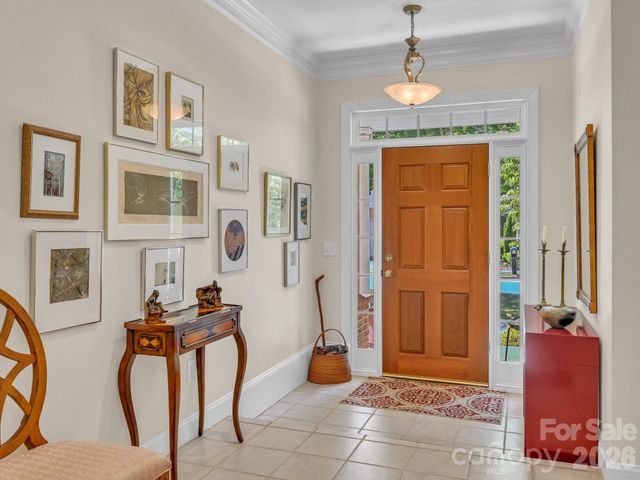 18 Boddington Court, Asheville, NC 28803