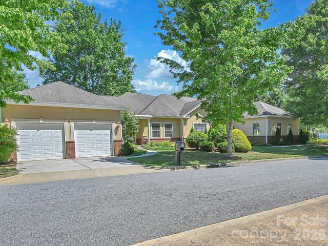 18 Boddington Court, Asheville, NC 28803